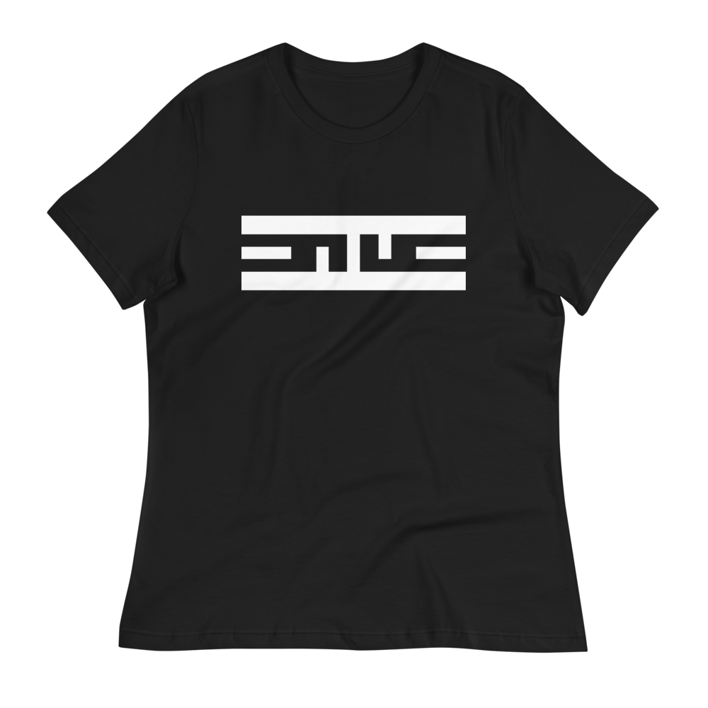 Black Women's Relaxed ELITE® Icon Tee, front view with the white ELITE® icon across the chest